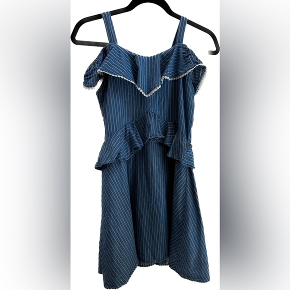 BCBGirls Tencel Striped Cold Shoulder Ruffle Dress 14/16 - Picture 6 of 8